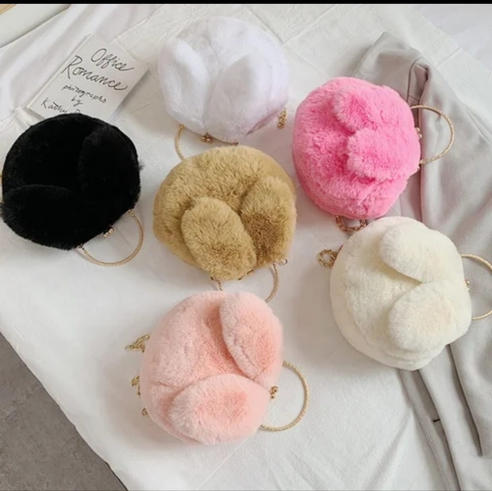 Minimalist plush bag - Picture 7 of 9